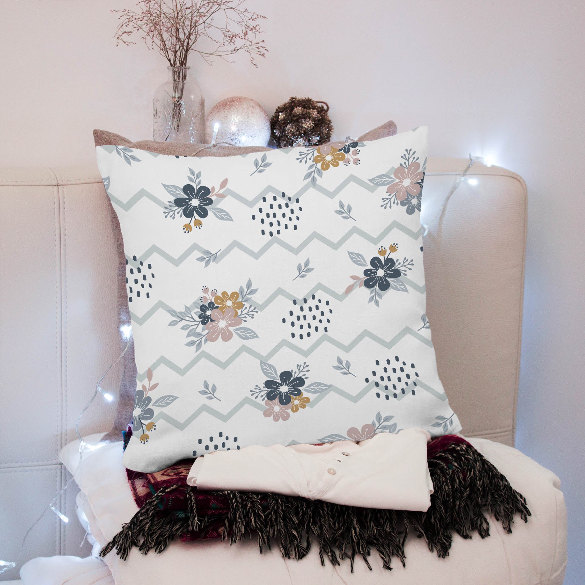 Chevron and Flowers-Mikrofibra Płaska