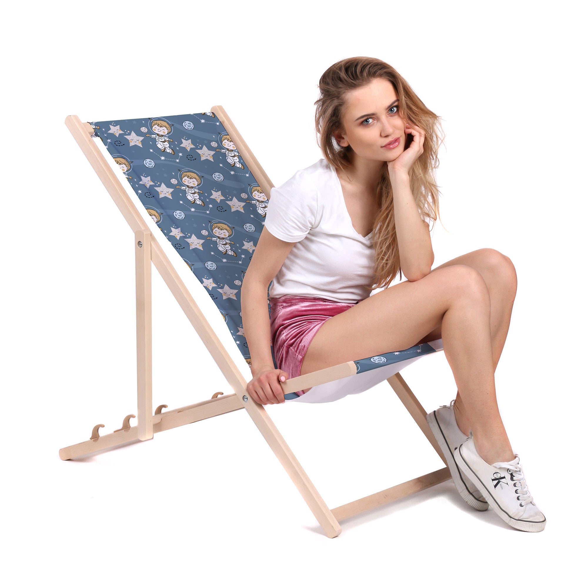 Wooden Deck Chair Boy in Space-M