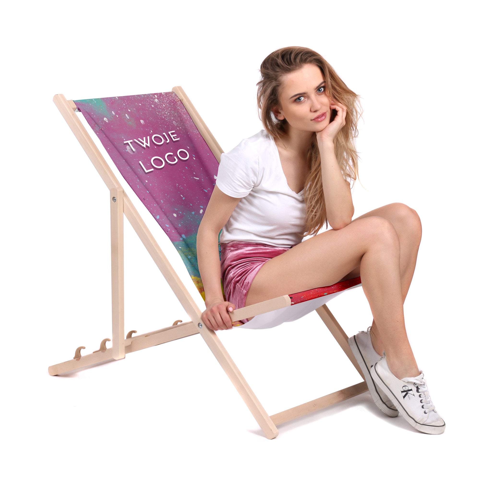 Leżak drewniany z twoim logo reklamowym