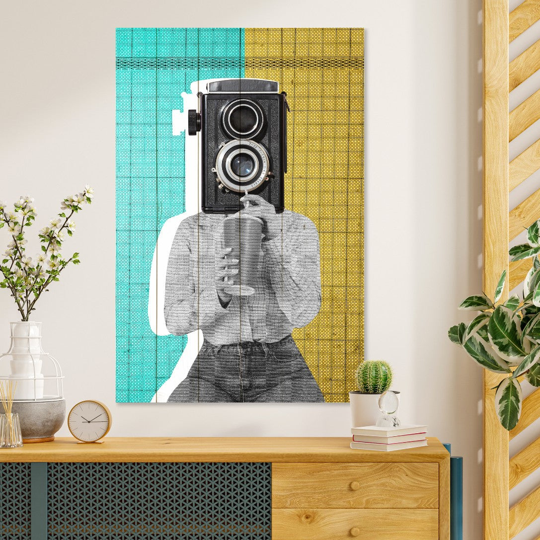 Obraz Wood  Woman with a Vintage Camera
