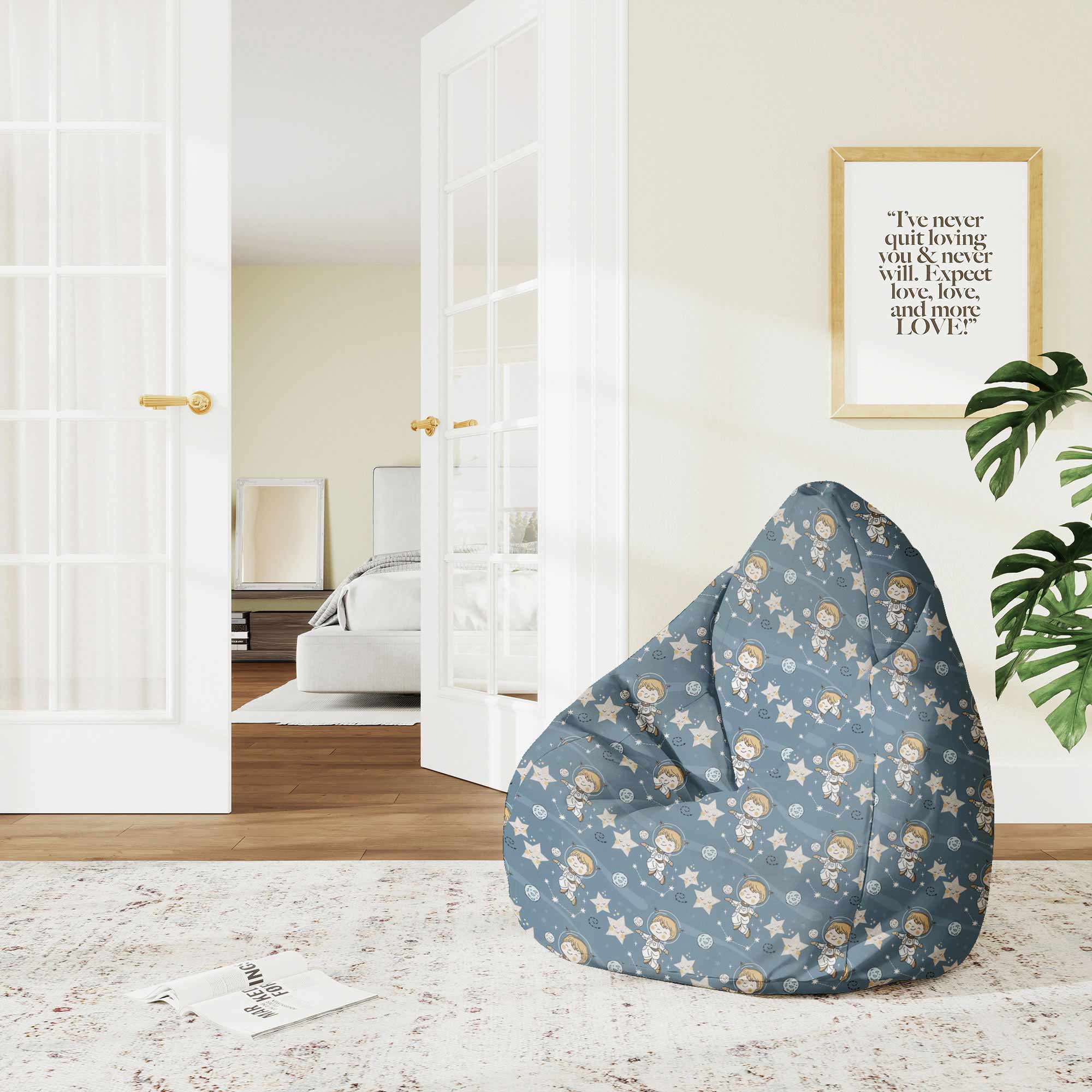 Pearshape Boy in Space-M Oxford Pouf