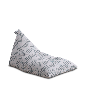 Puf Triangle Splash Floral Pattern